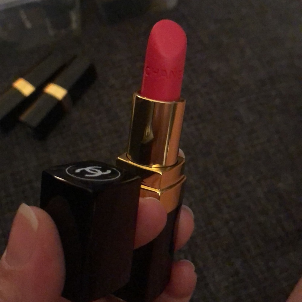 Chanel Rouge Lipstick 426 Roussy